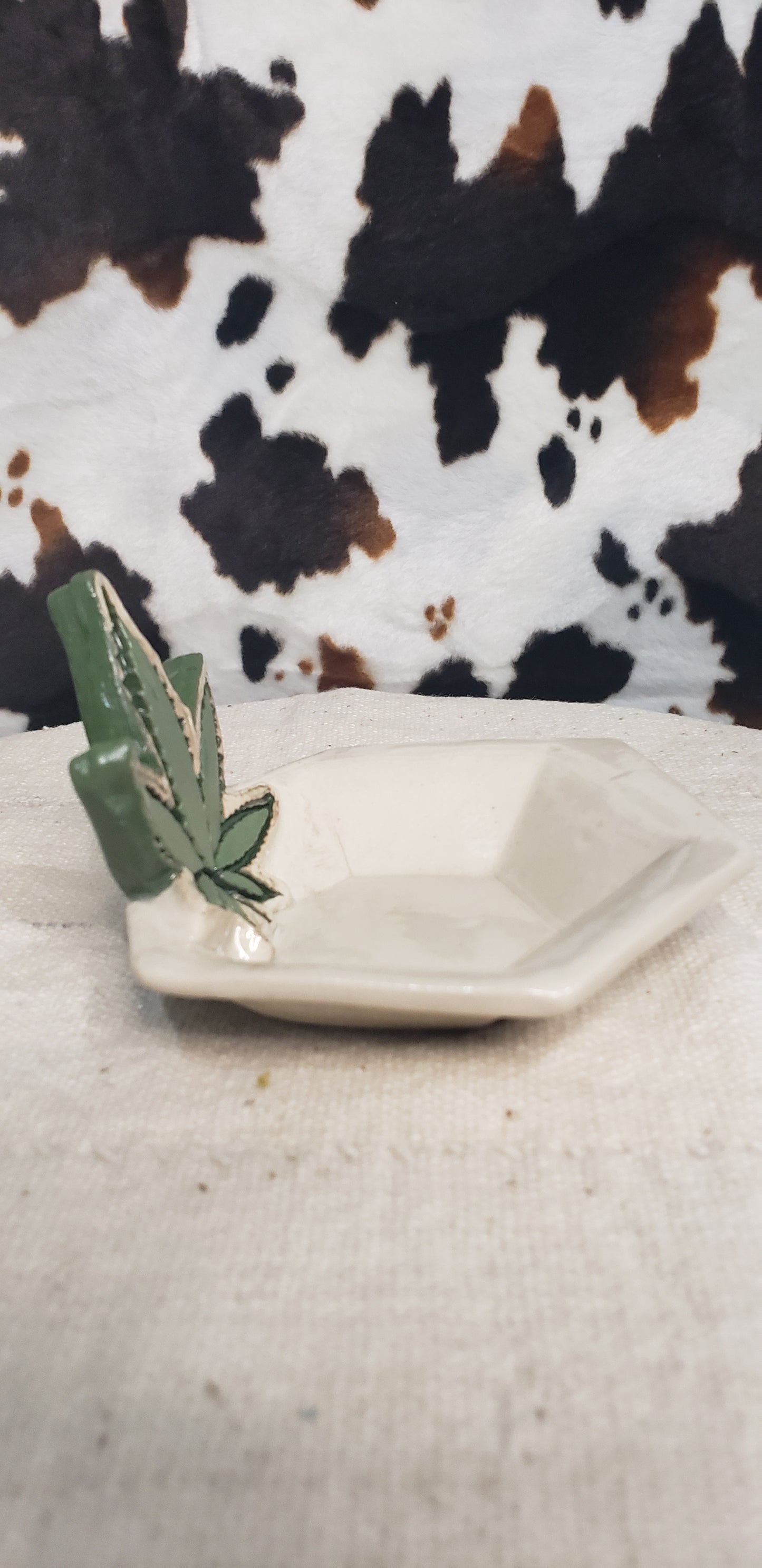 420 Leaf Hexagon - Mini Tray