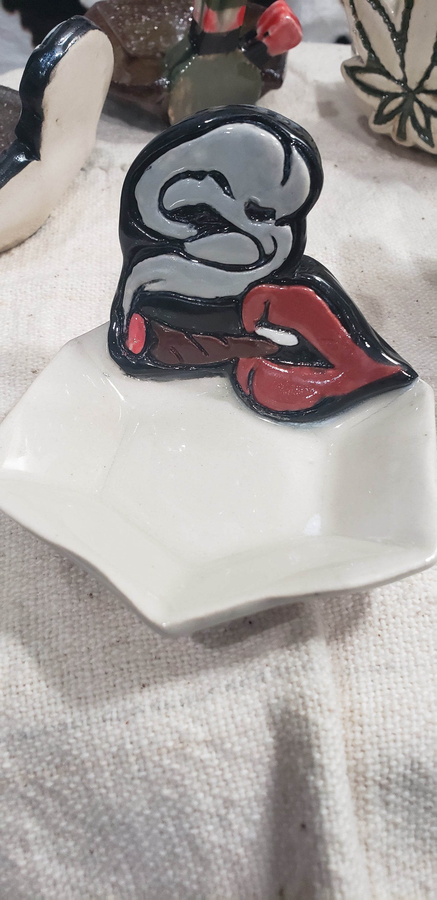 Puff Puff White Hex - Mini Tray