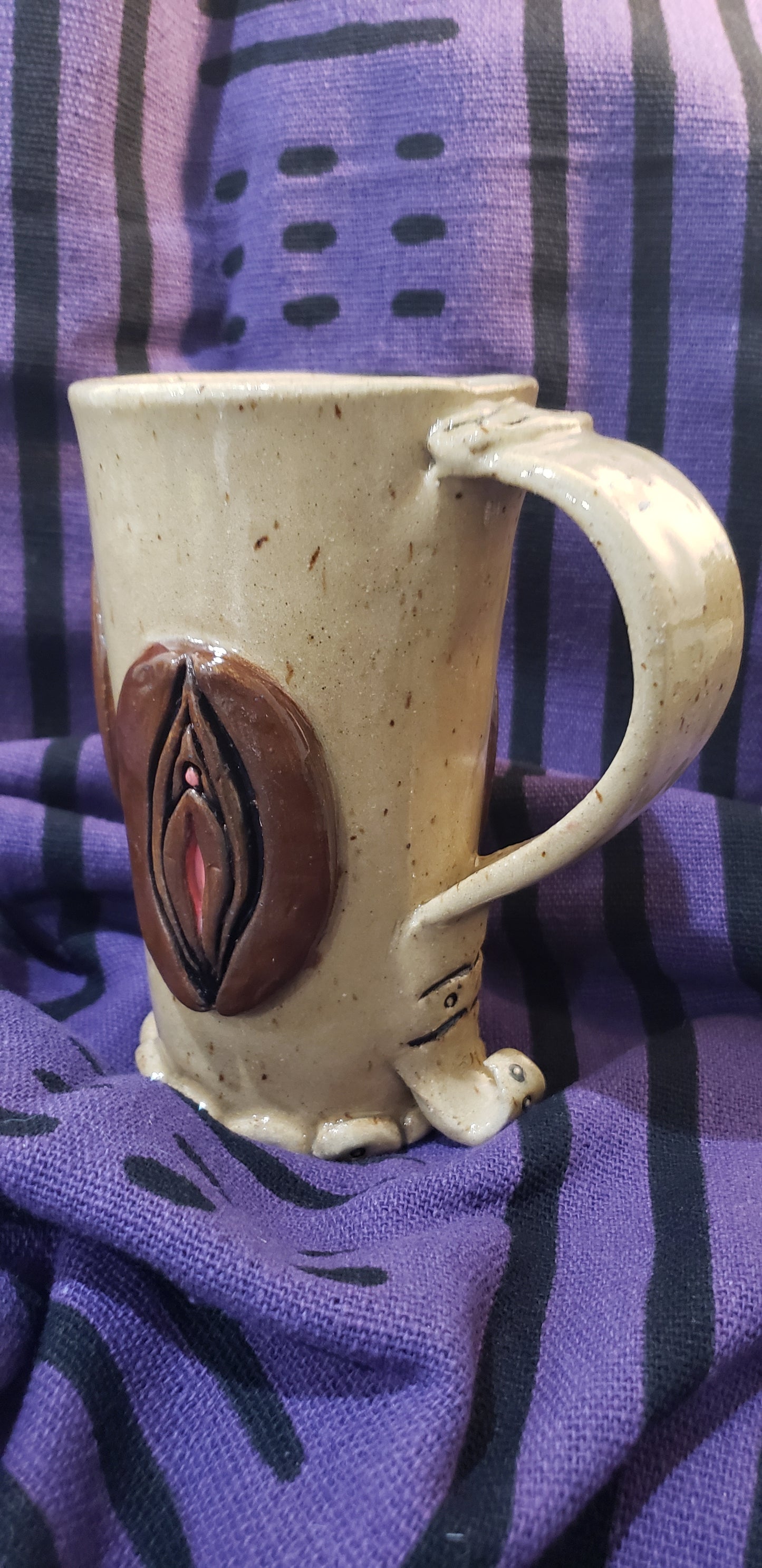 Vulva Mug