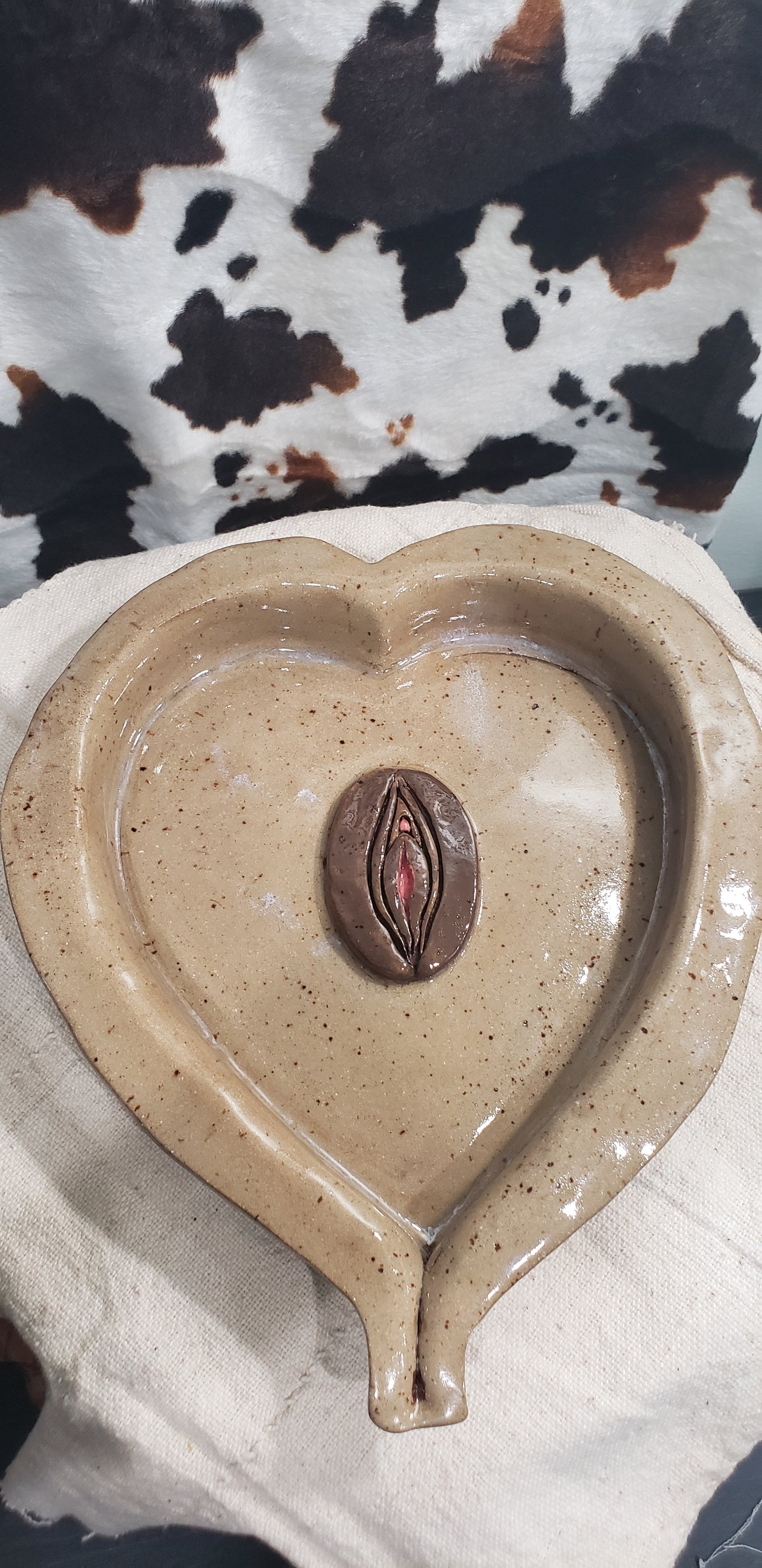 Vulva Heart Tray