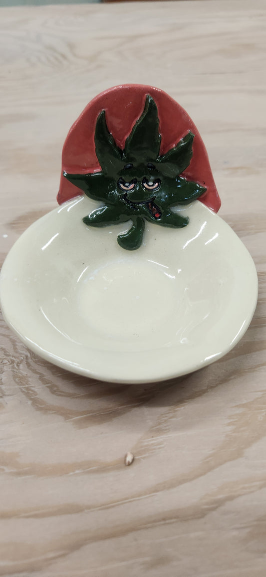 Blitzed Leaf Red Round - Tray