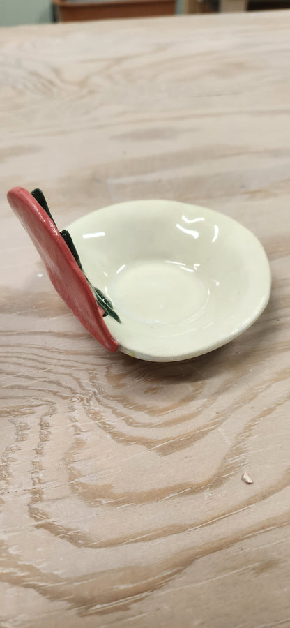 Blitzed Leaf Red Round - Tray