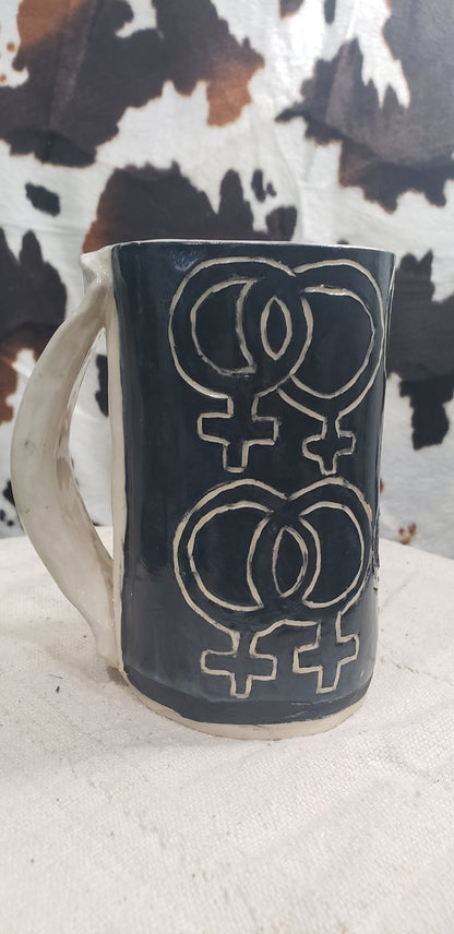 Double Venus Black - Mug