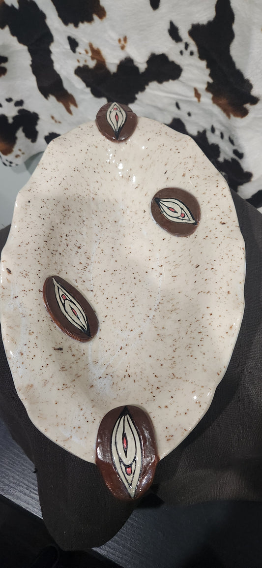 Pussy Bowl Oval Speckled Wt - Bowl