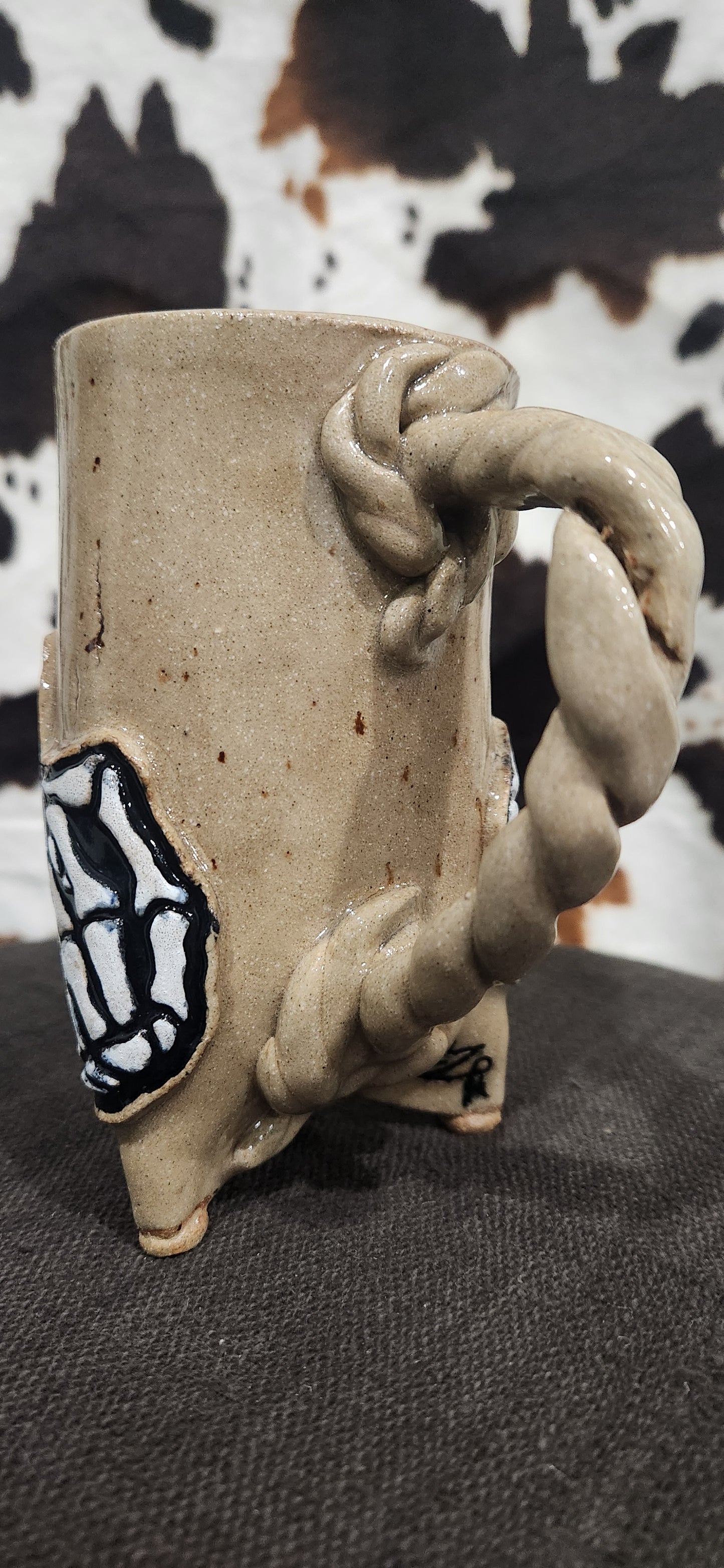 Skeleton Bones FU Finger - Mug