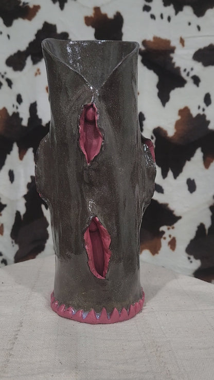 Vagina Tower - Vase